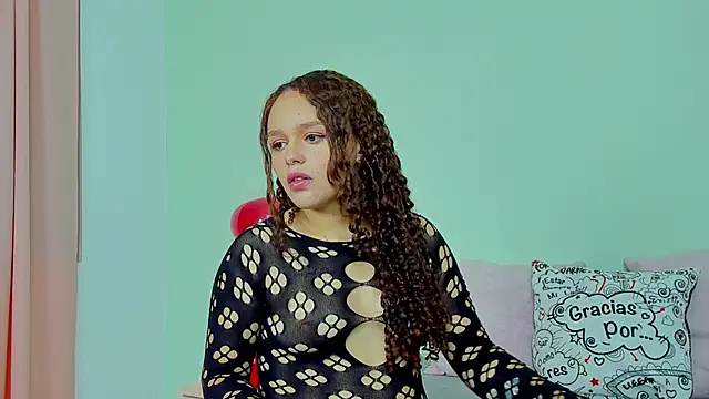 Snapshot of CamilaGomez149 chatting on February 2026 03:39:01 AM CamilaGomez149 online show from February 2026 03:39:01 AM