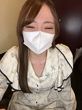 Snapshot of Moe_v_v chatting on October 2025 02:00:02 AM Moe v v online show from October 2025 02:00:02 AM