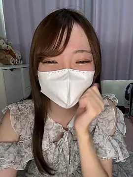 Snapshot of Moe_v_v chatting on October 2025 02:03:02 AM Moe v v online show from October 2025 02:03:02 AM