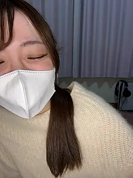 Snapshot of Moe_v_v chatting on October 2025 10:03:02 AM Moe v v online show from October 2025 10:03:02 AM