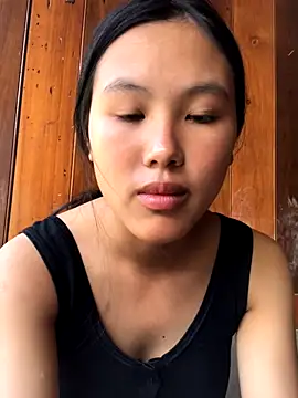 Snapshot of Mai_lovely chatting on October 2025 07:42:01 AM Mai lovely online show from October 2025 07:42:01 AM