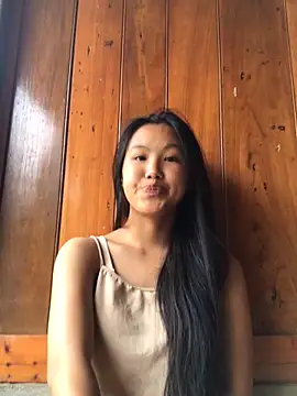 Snapshot of Mai_lovely chatting on October 2025 01:52:01 AM Mai lovely online show from October 2025 01:52:01 AM