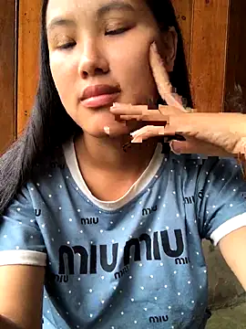 Snapshot of Mai_lovely chatting on October 2025 07:42:02 AM Mai lovely online show from October 2025 07:42:02 AM