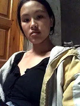 Snapshot of Mai_lovely chatting on October 2025 03:52:02 AM Mai lovely online show from October 2025 03:52:02 AM
