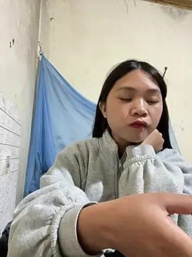 Mayy1 online show from April 2026 05:42:02 AM