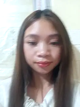 Snapshot of Mayy1 chatting on November 2025 02:28:02 AM Mayy1 online show from November 2025 02:28:02 AM