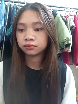 Snapshot of Mayy1 chatting on November 2025 02:04:01 AM Mayy1 online show from November 2025 02:04:01 AM