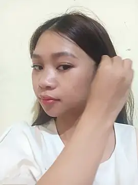 Snapshot of Mayy1 chatting on October 2025 11:58:01 PM Mayy1 online show from October 2025 11:58:01 PM