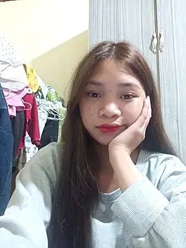 Snapshot of Mayy1 chatting on September 2025 03:18:02 PM Mayy1 online show from September 2025 03:18:02 PM