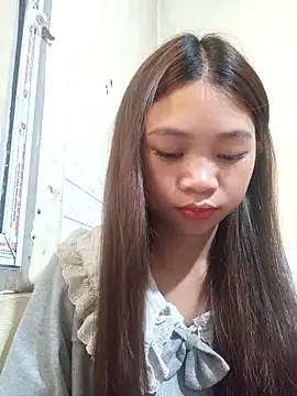 Snapshot of Mayy1 chatting on November 2025 01:42:02 AM Mayy1 online show from November 2025 01:42:02 AM