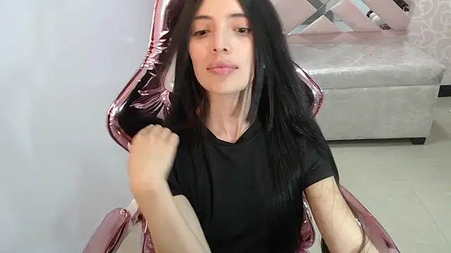 Snapshot of cynthia_ch chatting on November 2025 03:06:02 AM cynthia ch online show from November 2025 03:06:02 AM