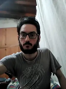 Fefede97  online show from May 2026 02:32:02 PM