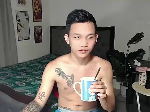 asianmonstercock05 online show from October 2025 08:06:02 PM