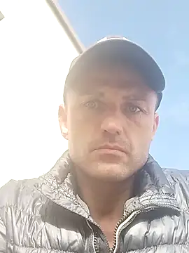 Snapshot of Daniel85Schlam chatting on September 2025 08:21:02 AM Daniel85Schlam online show from September 2025 08:21:02 AM