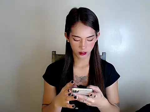 ashley bombshell online show from November 2025 12:33:01 AM