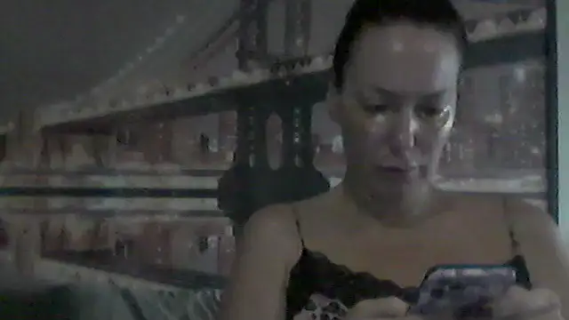 Selirine online show from October 2025 01:18:01 AM