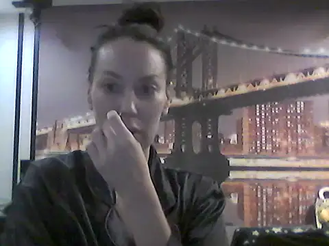 Selirine online show from October 2025 12:07:01 PM