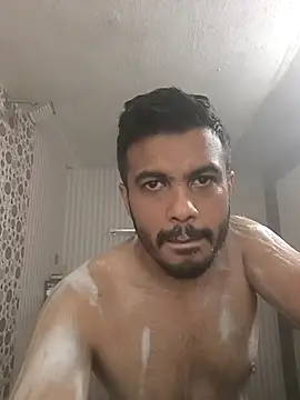 Snapshot of SilentTerr chatting on December 2025 03:00:02 AM SilentTerr online show from December 2025 03:00:02 AM