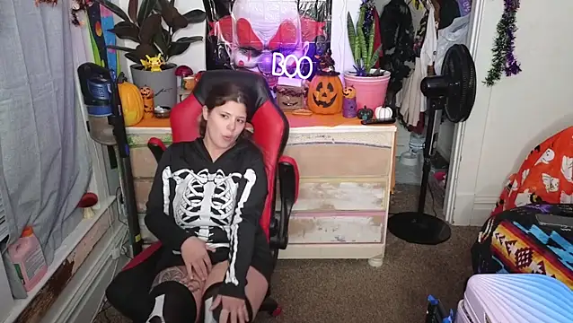 xofrankiefinexo online show from October 2025 04:47:01 AM