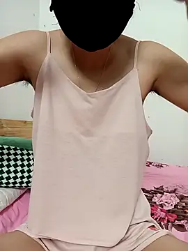 Xiaooot online show from October 2025 02:02:01 AM
