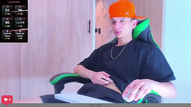 Skinny batman online show from October 2025 04:50:02 PM