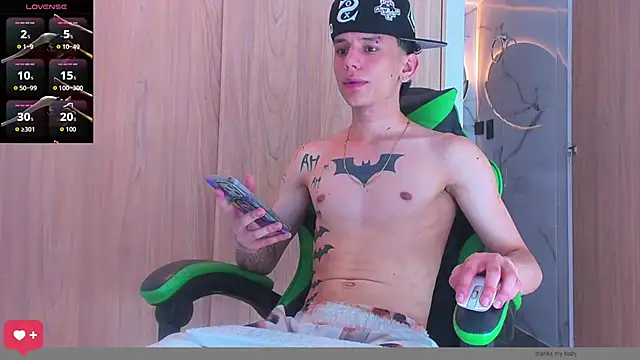 Skinny batman online show from September 2025 03:19:02 PM