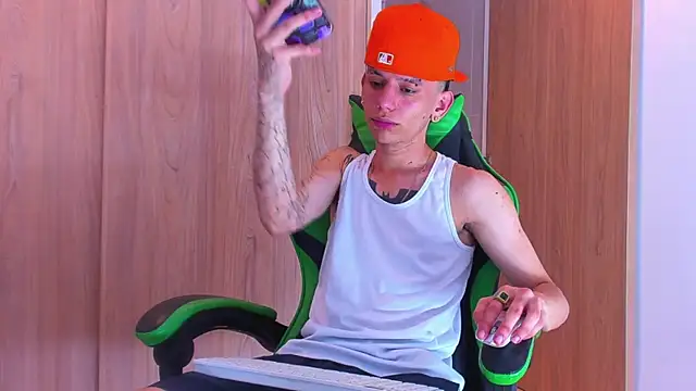 Skinny batman online show from October 2025 04:03:01 AM