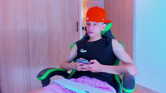 Skinny batman online show from October 2025 11:38:02 PM