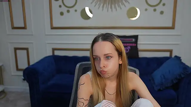 Snapshot of Luchi_Sun chatting on October 2025 02:28:02 PM Luchi Sun online show from October 2025 02:28:02 PM