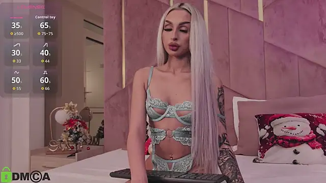 AriannaLure online show from December 2025 07:12:01 PM