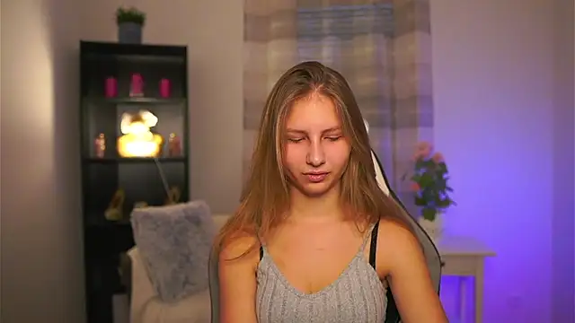 emmie murray online show from December 2025 02:31:01 PM