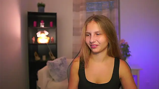 Snapshot of emmie_murray chatting on November 2025 02:06:01 PM emmie murray online show from November 2025 02:06:01 PM