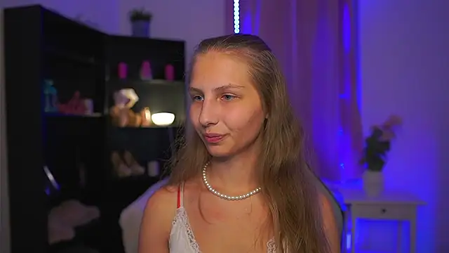 emmie murray online show from July 2026 06:32:02 PM