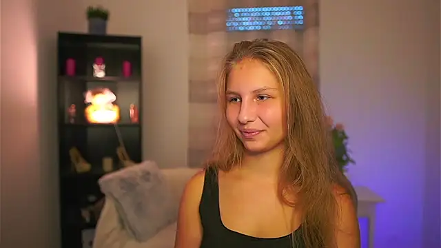 Snapshot of emmie_murray chatting on October 2025 02:27:01 PM emmie murray online show from October 2025 02:27:01 PM