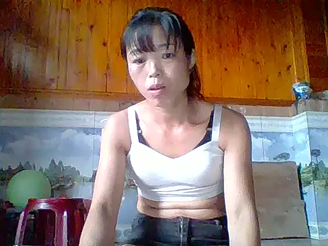 Jane volv online show from October 2025 10:50:02 AM
