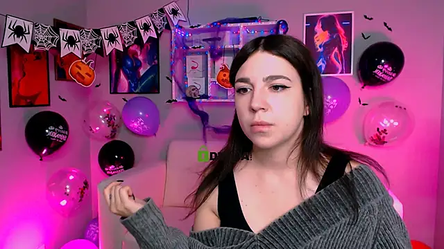 Snapshot of justcamila_ chatting on October 2025 11:42:02 AM justcamila online show from October 2025 11:42:02 AM