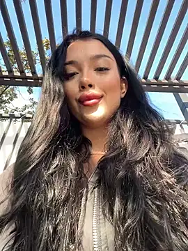 kiss Lissa online show from November 2025 11:47:02 AM