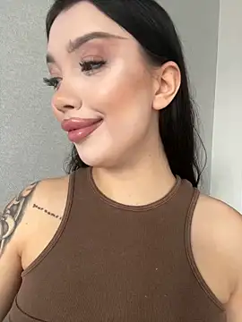 kiss Lissa online show from November 2025 09:42:02 AM