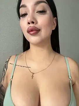 kiss Lissa online show from December 2025 07:55:02 AM