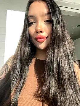 kiss Lissa online show from November 2025 10:19:02 AM