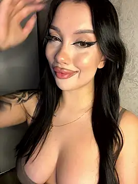 kiss Lissa online show from January 2026 02:22:01 PM