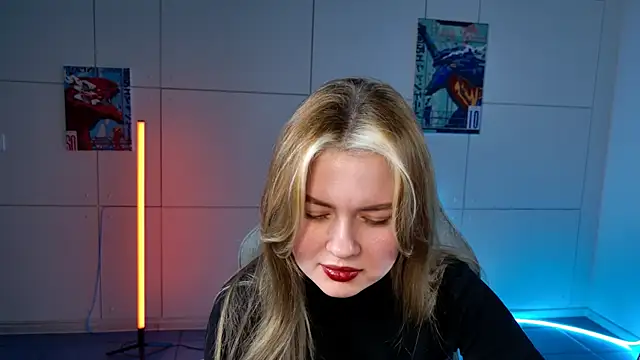 HaleySun online show from October 2025 01:15:02 PM