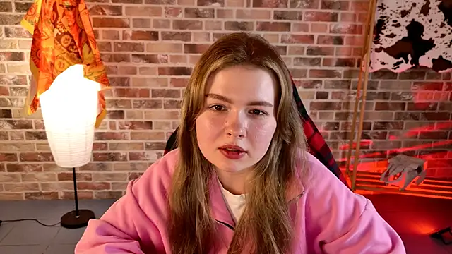 HaleySun online show from October 2025 01:12:02 PM