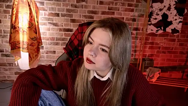 HaleySun online show from October 2025 04:58:02 AM