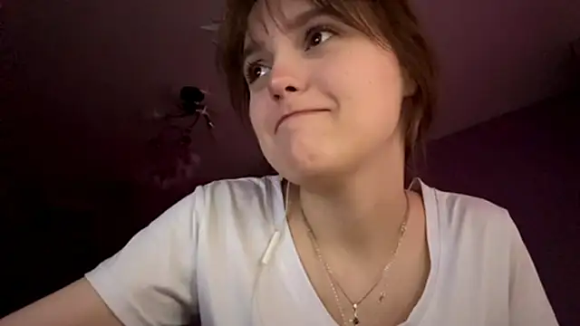 ShannanJou online show from October 2025 09:21:01 AM
