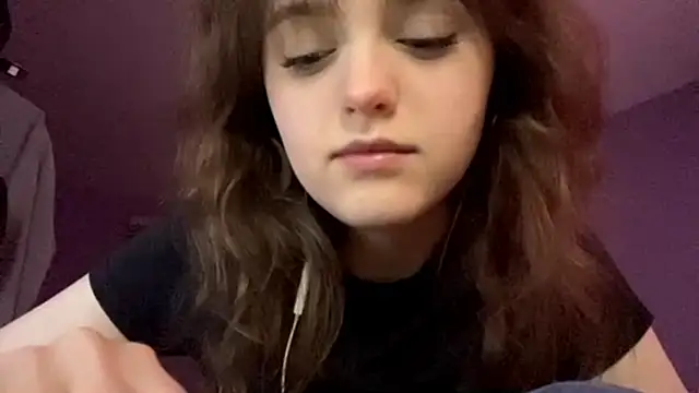 ShannanJou online show from October 2025 11:12:01 AM