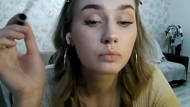 Snapshot of JerrieLoosle chatting on October 2025 03:45:02 PM JerrieLoosle online show from October 2025 03:45:02 PM