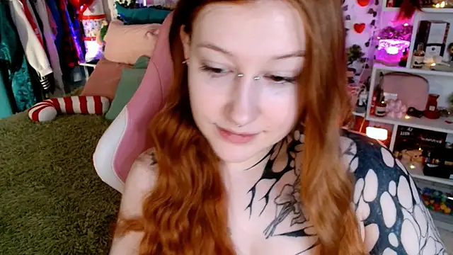 Ayla Hicks online show from April 2026 03:09:01 AM