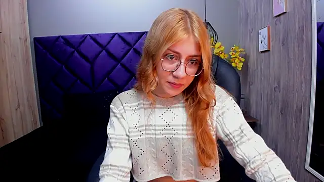 ChloeCampbell03 online show from October 2025 12:48:02 PM