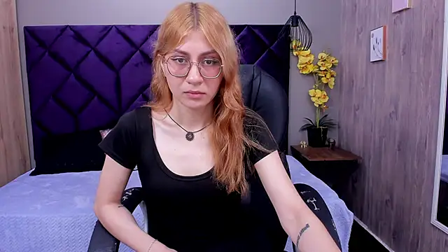 Snapshot of ChloeCampbell03 chatting on October 2025 12:47:02 PM ChloeCampbell03 online show from October 2025 12:47:02 PM